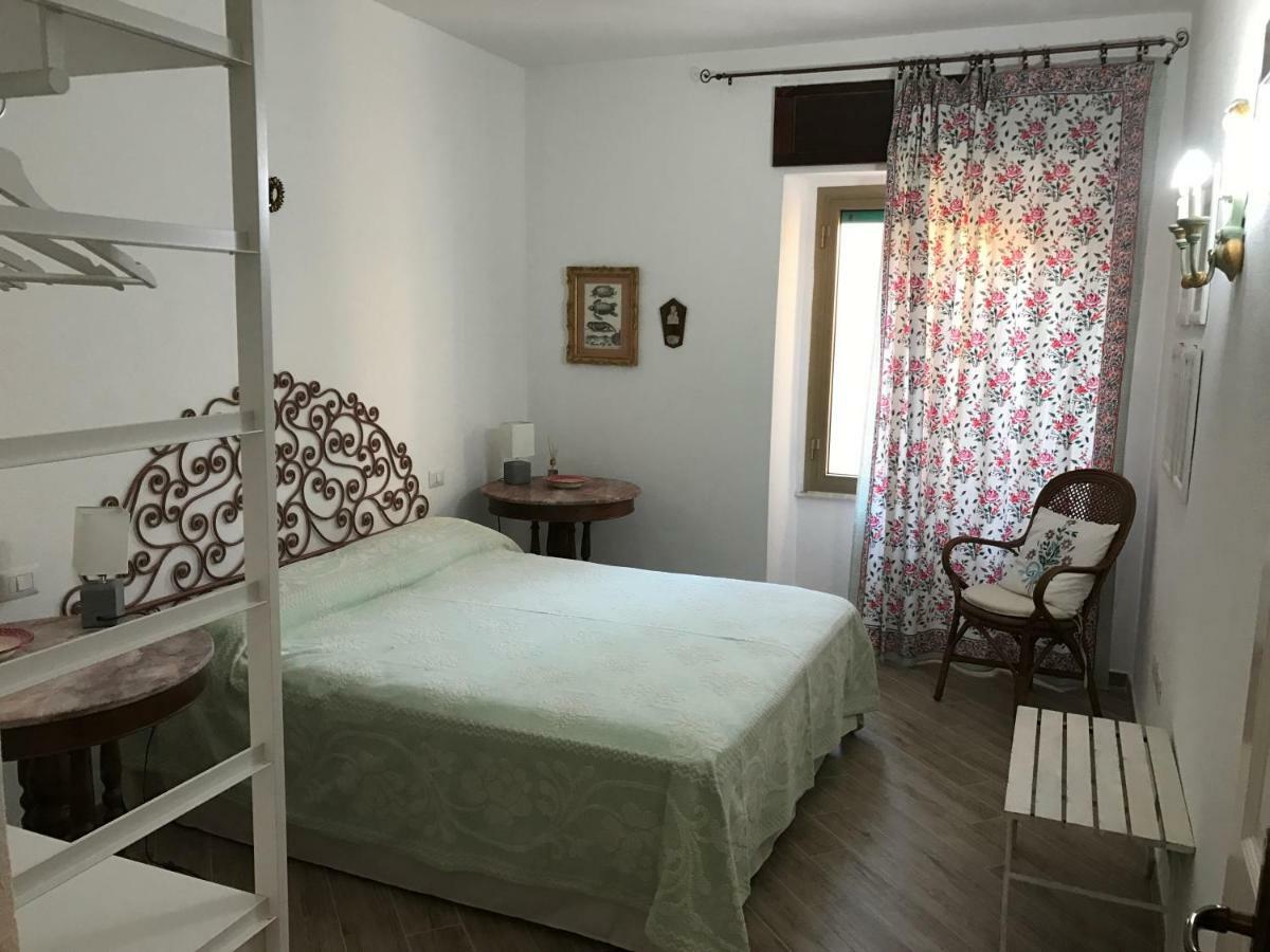 산타테레사의갈루라 Le 25 Tartarughe B&B 외부 사진