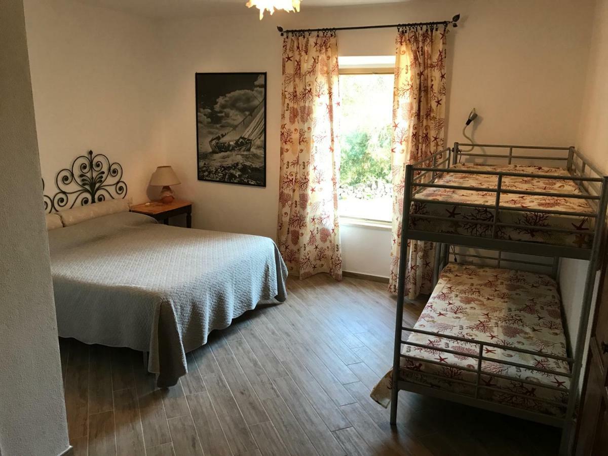산타테레사의갈루라 Le 25 Tartarughe B&B 외부 사진